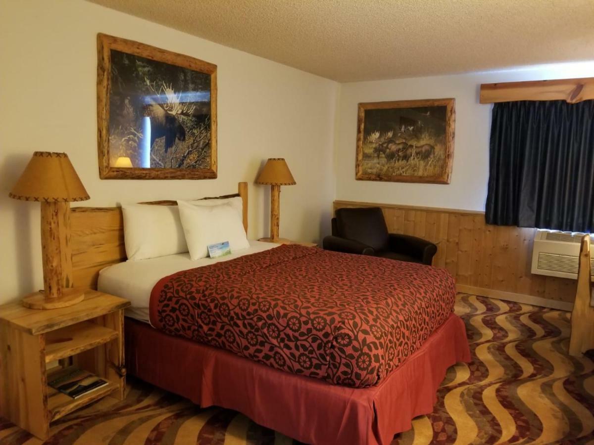 Days Inn By Wyndham Sandpoint Ponderay Ngoại thất bức ảnh