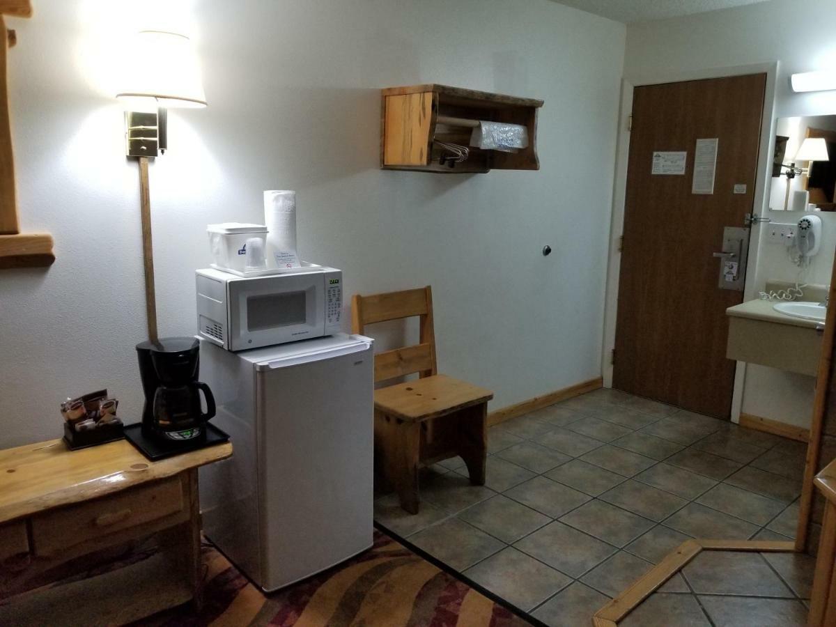Days Inn By Wyndham Sandpoint Ponderay Ngoại thất bức ảnh